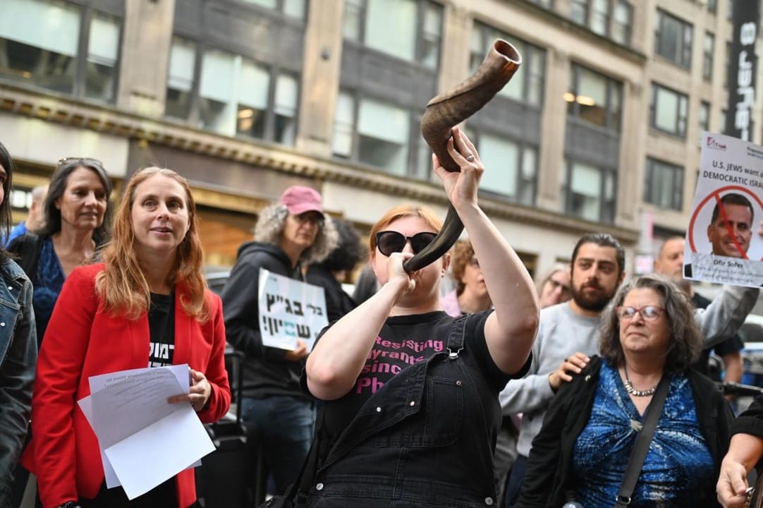 When the rabbis are anti-Zionists